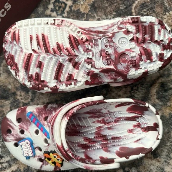 CROCS Coco Puffs - Picture 2 of 3